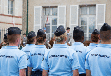 gendarmes