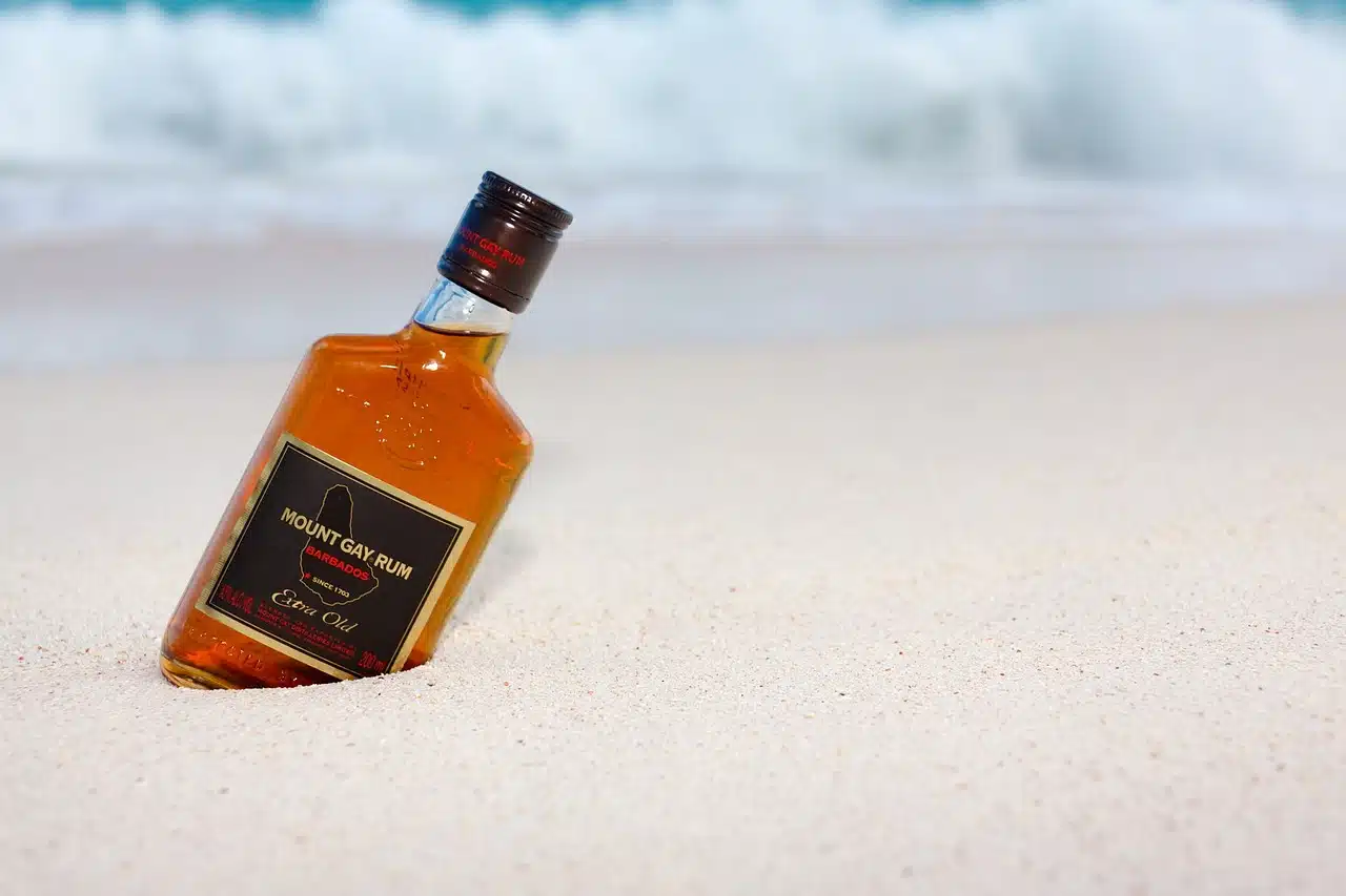 water, caribbean, alcohol