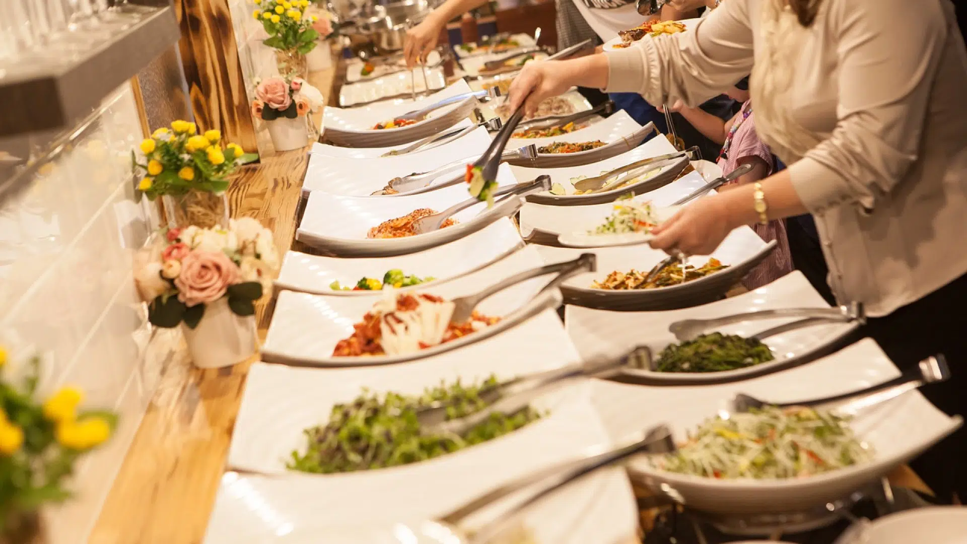 Comment choisir un traiteur pour un repas d'entreprise ?