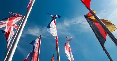 divers drapeaux